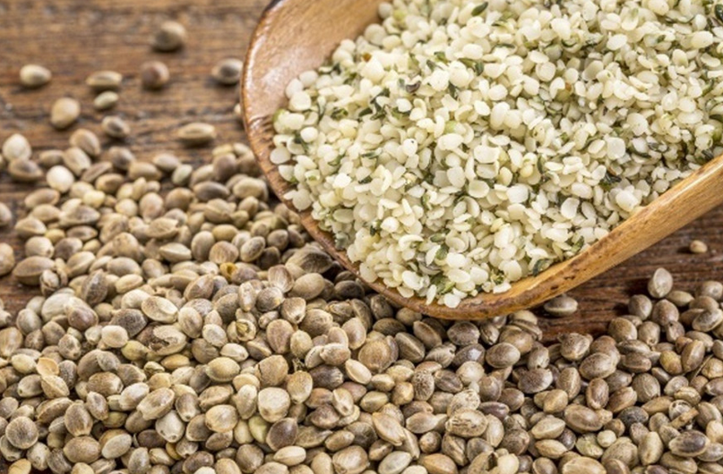 How much hemp seeds should you eat a day?